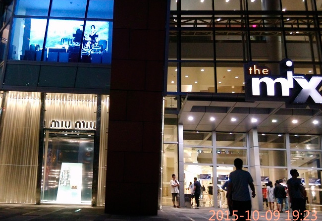 廣東省深圳市萬象城普拉達(dá)專賣店